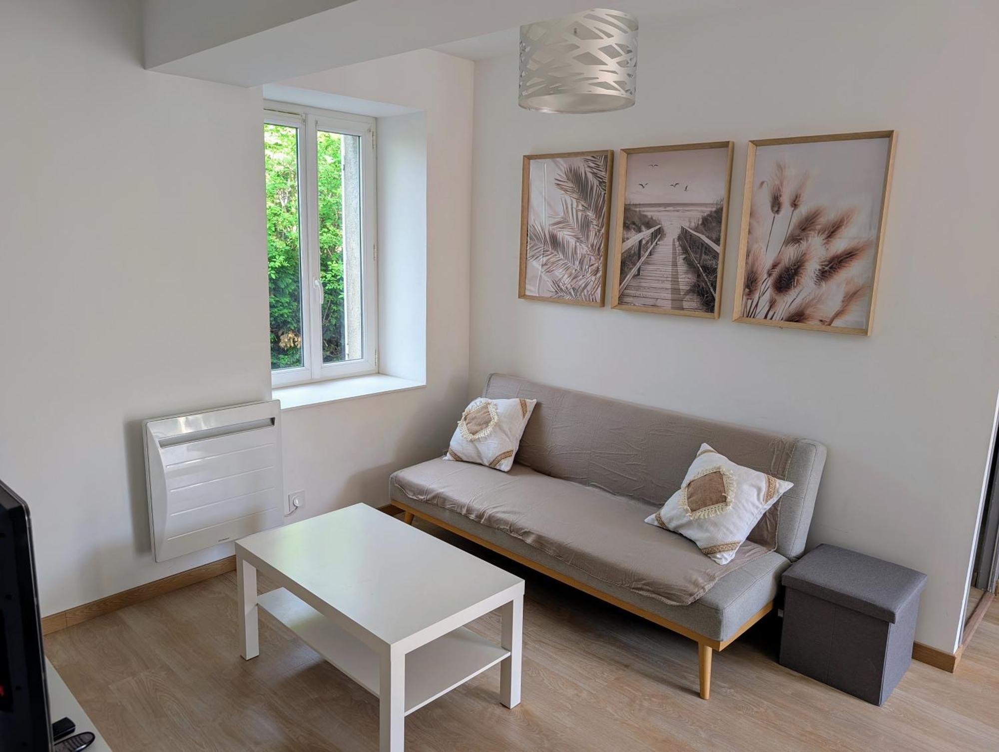 Ocrinien, Maison 2 & Loire A Velo Holiday home